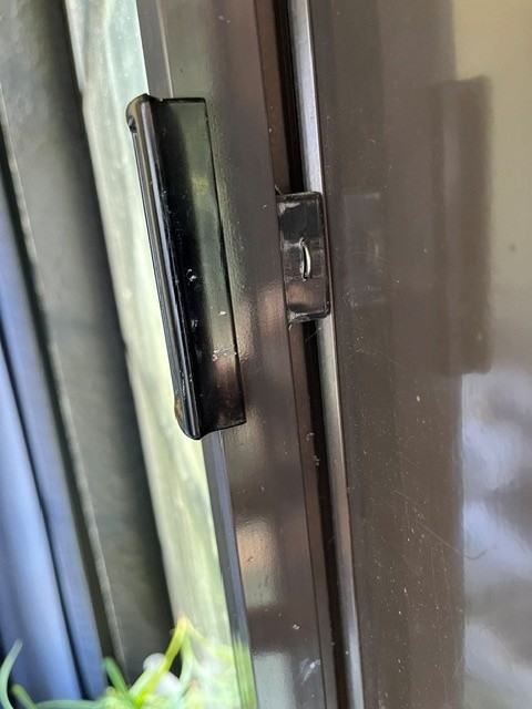 Window pull2